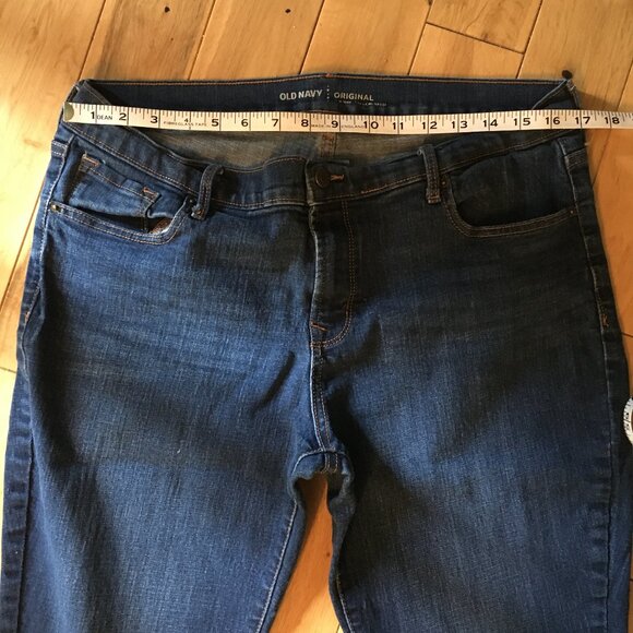 Old Navy Classic Original Dark Blue Mid Rise Short Denim Jeans - Picture 10 of 14